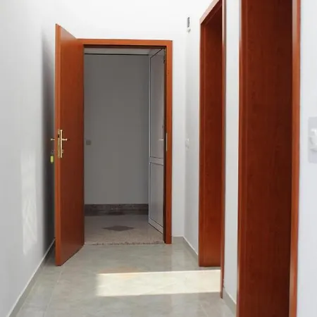 5458a * Njivice