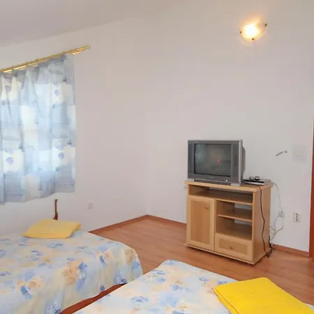 5458a * Njivice