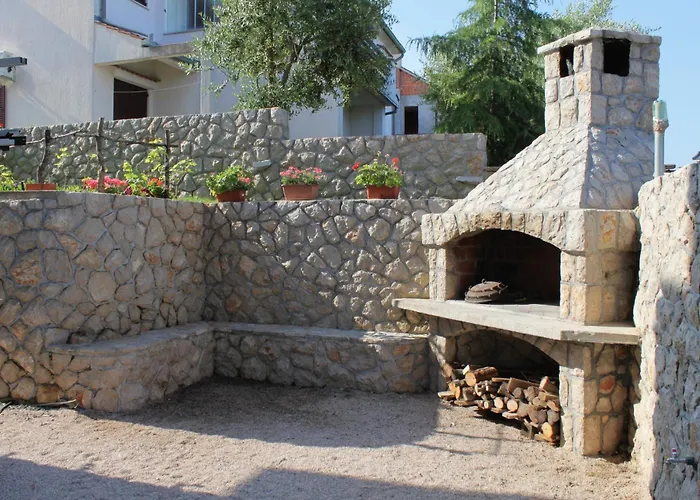 5458a Apartman Njivice